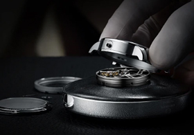 南京宇联手表抛光翻新服务-全表超声波清洗+外观美容